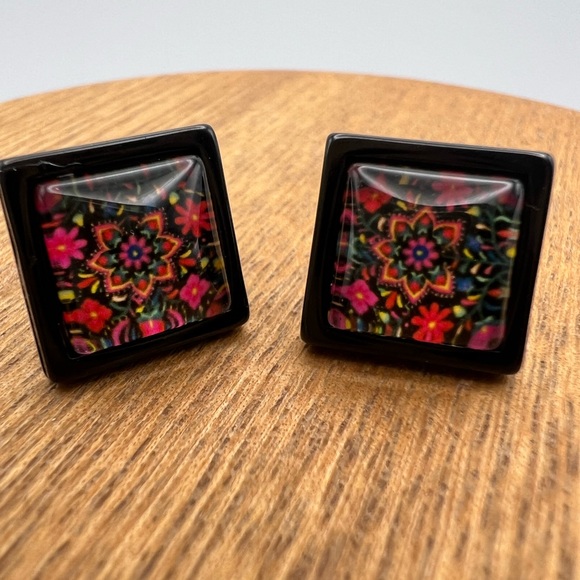 Classic Round & Square Stud Earrings - Black and Floral Stud Earrings - Picture 12 of 13